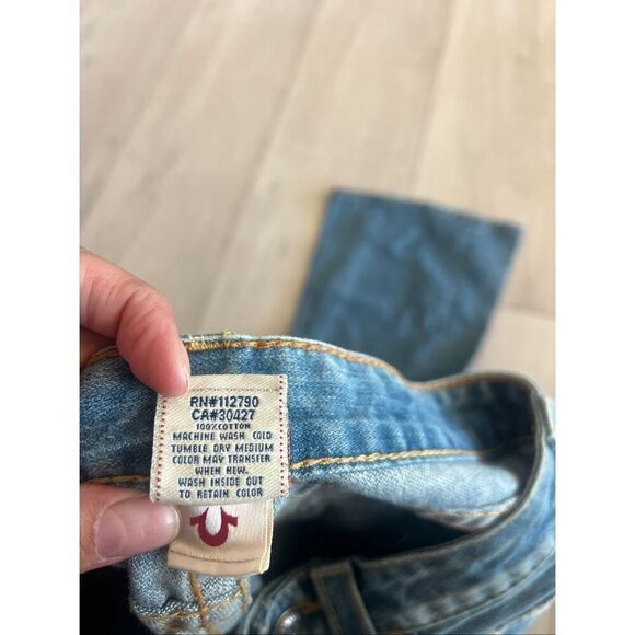 True Religion Y2K Distressed Grunge Stitch Joey Flare Jeans size 26 - Picture 10 of 10